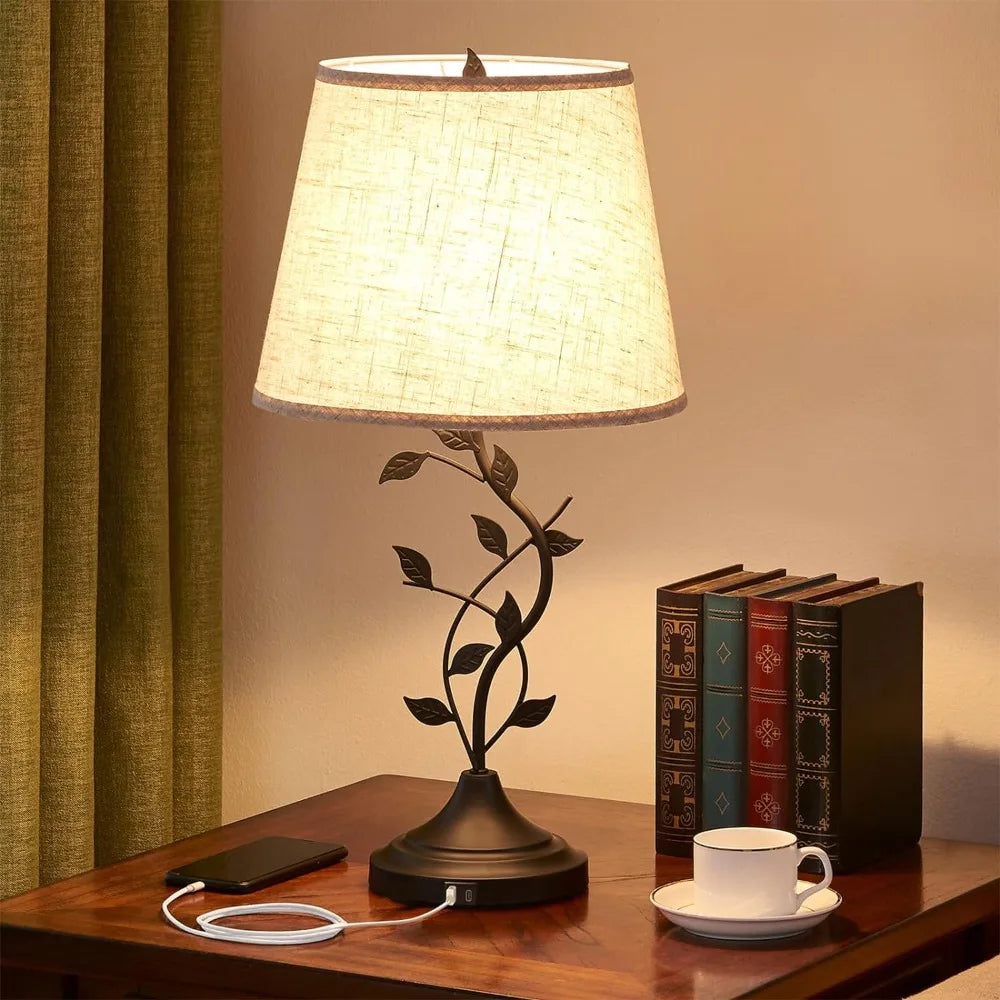 Kakanuo USB Charging Bedside Nightstand Lamp for